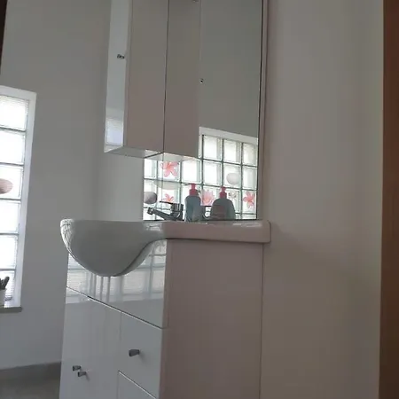 Apartman Fran شقة *