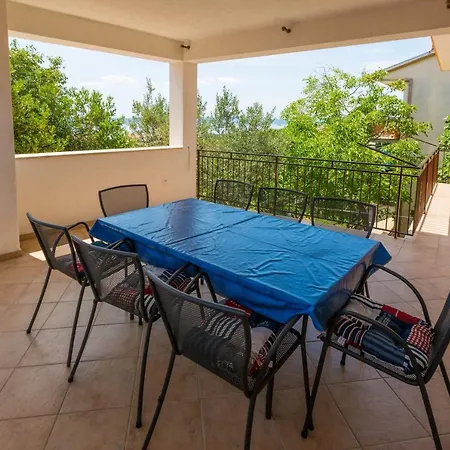 Apartman Fran Apartment Novi Vinodolski