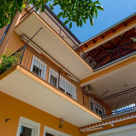 Apartman Fran *